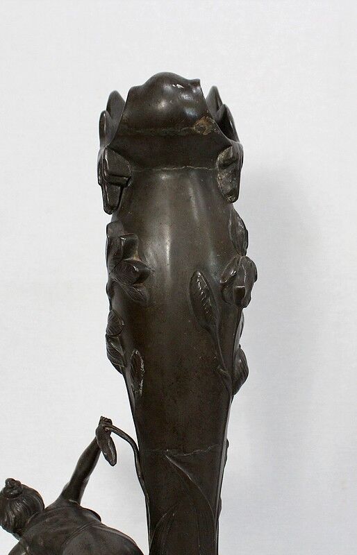 Pewter vase, "Young woman picking a water lily", signed P. Jean, Art Nouveau early twentieth century