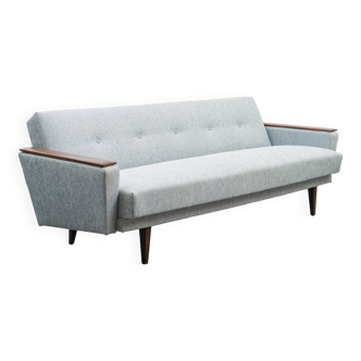 Vintage sofa, convertible, refurbished