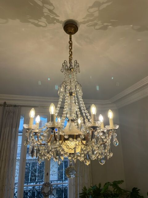Superb crystal hot air balloon chandelier