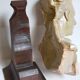 Buste de femme "l'élégante"XIXème en plâtre peint signé sur son socle en bois massif