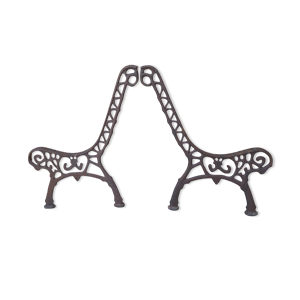 Paire de pieds de banc en fonte