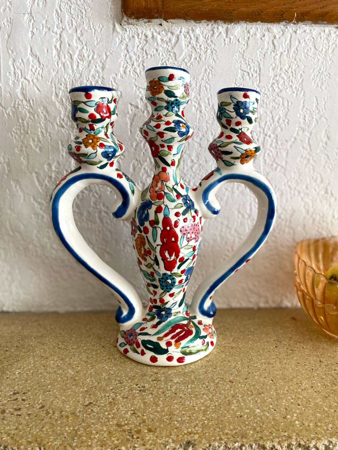Three-branch candle holder in antique hand-painted ceramic