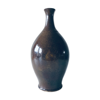 Enamelled sandstone vase