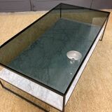 Table basse en marbre et en verre des années 1980