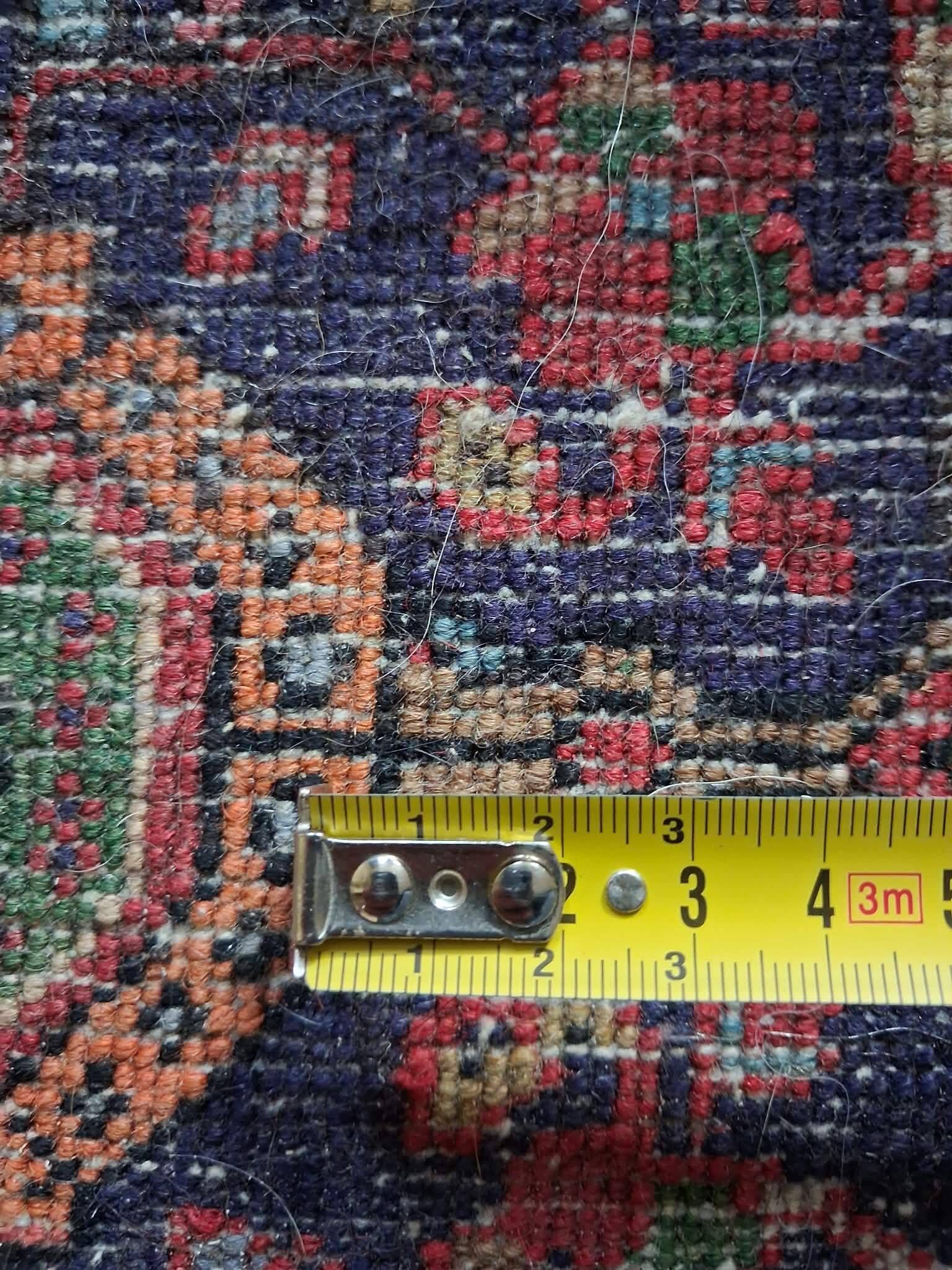 Handmade Persian Tabriz carpet 157x106cm
