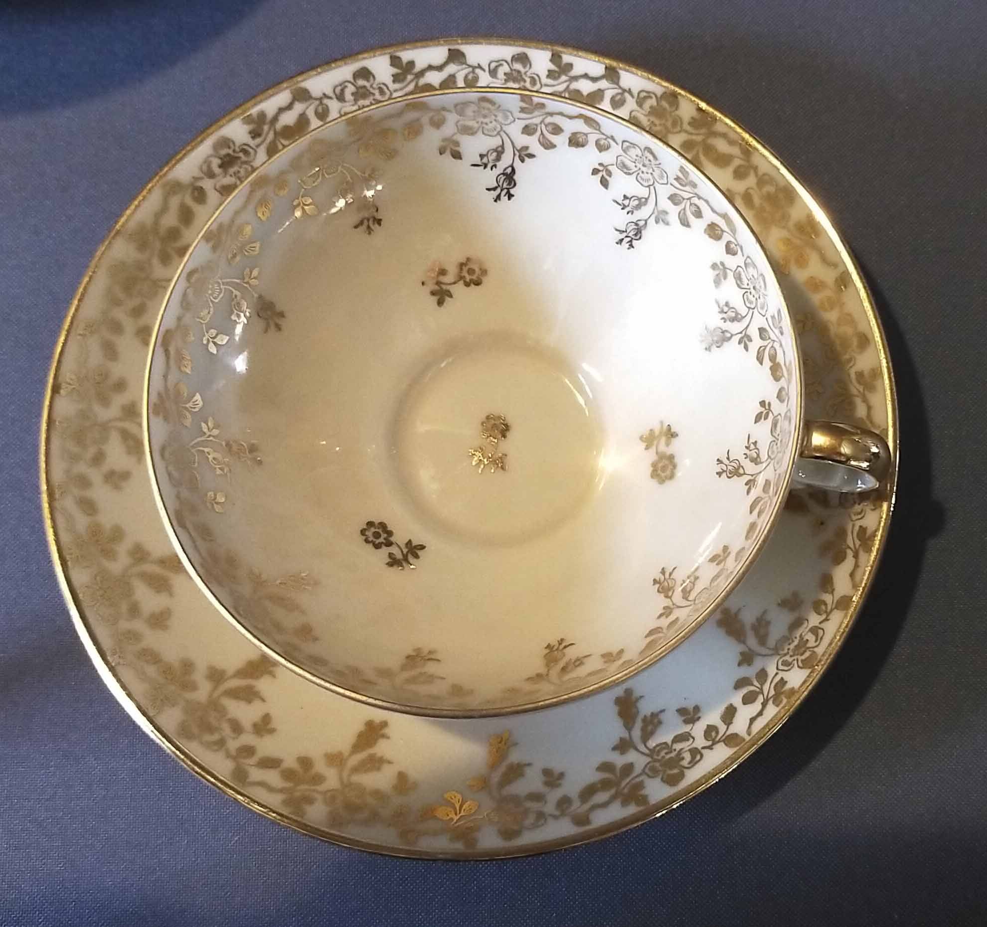 10 cups and tea saucers Limoges porcelain DRB Manufacture decor signed JS