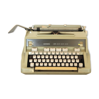 Hermes 3000 typewriter
