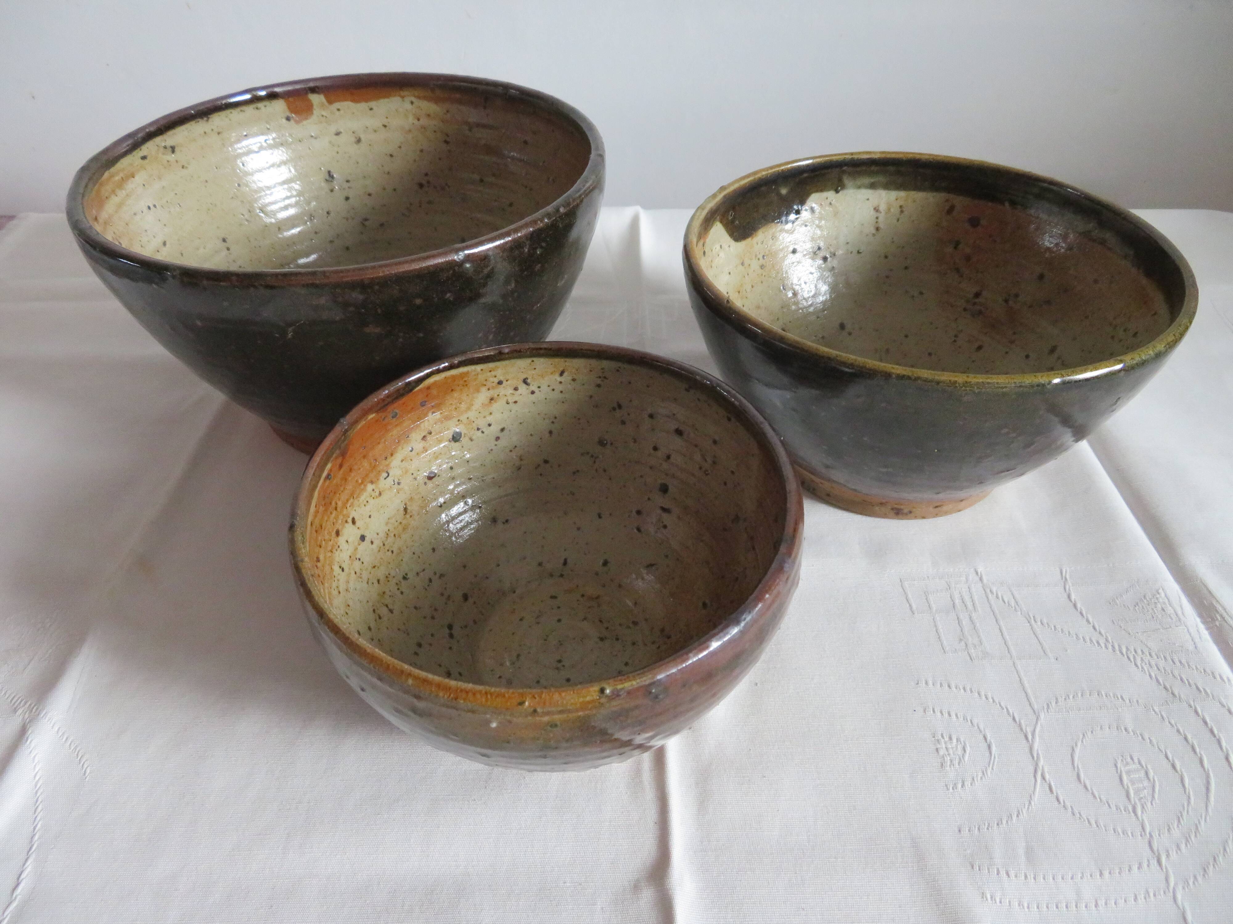 Set of 3 vernissé sandstone bowls by a ceramic potter