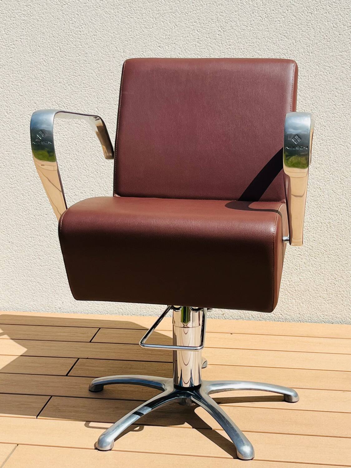 Barber & hairdresser chair