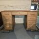Pedestal desk
