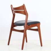 ACO Møbler / Erik Buck “310” teak chair / black leather / mid-century Danish modern design / 1960s / Buch