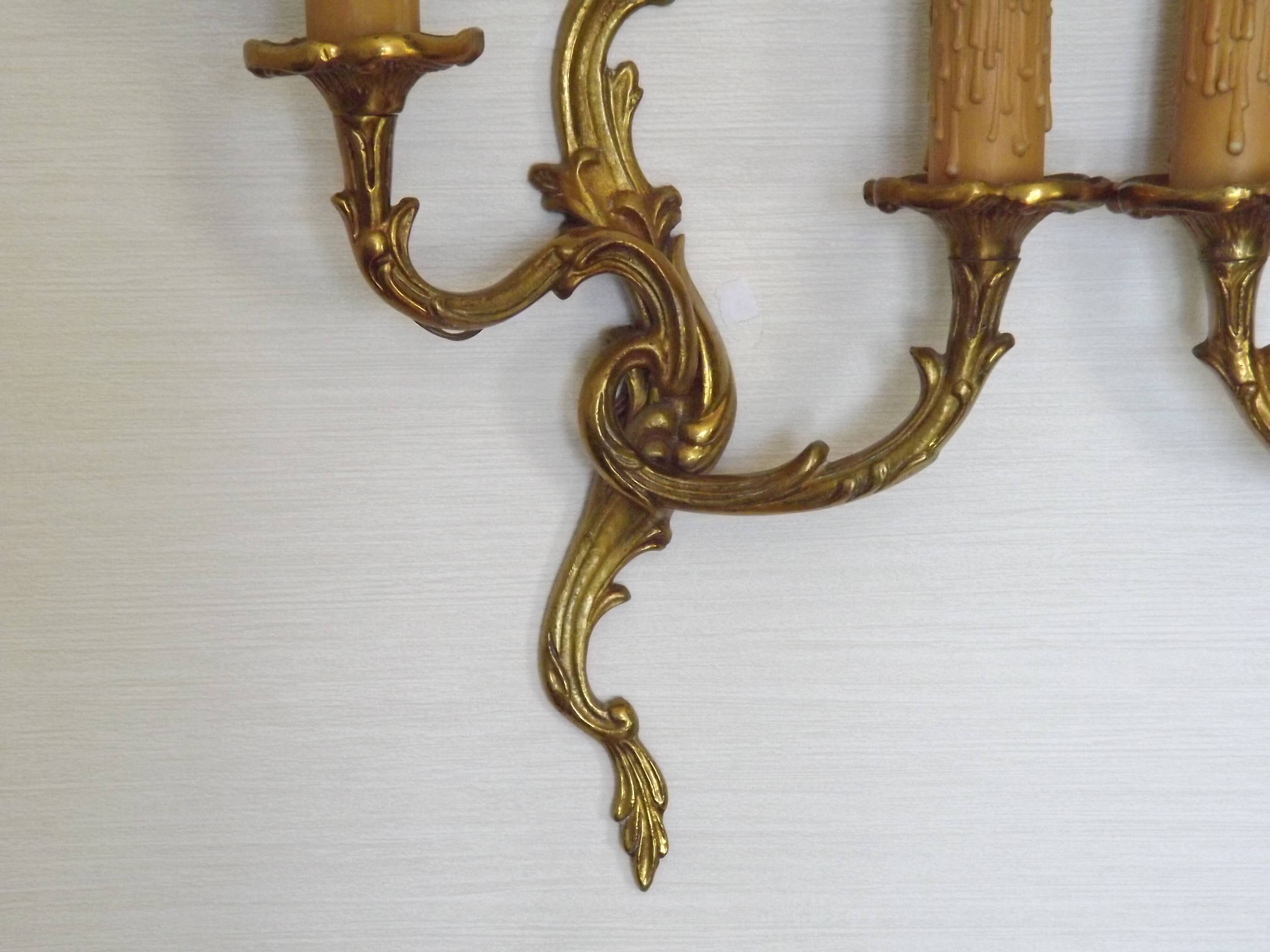 Pair of Elegant French Bronze Opposite Acanthus Leaf Double Wall Sconces