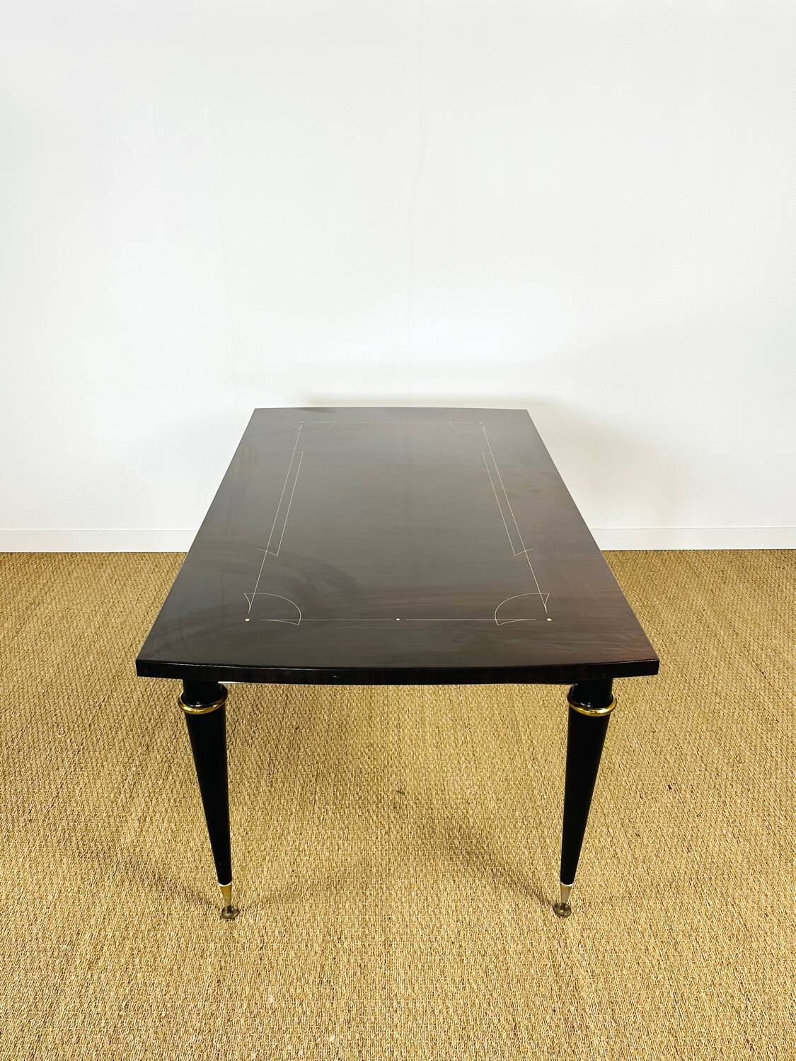 French Art Deco dining table in Macassar from 1940.