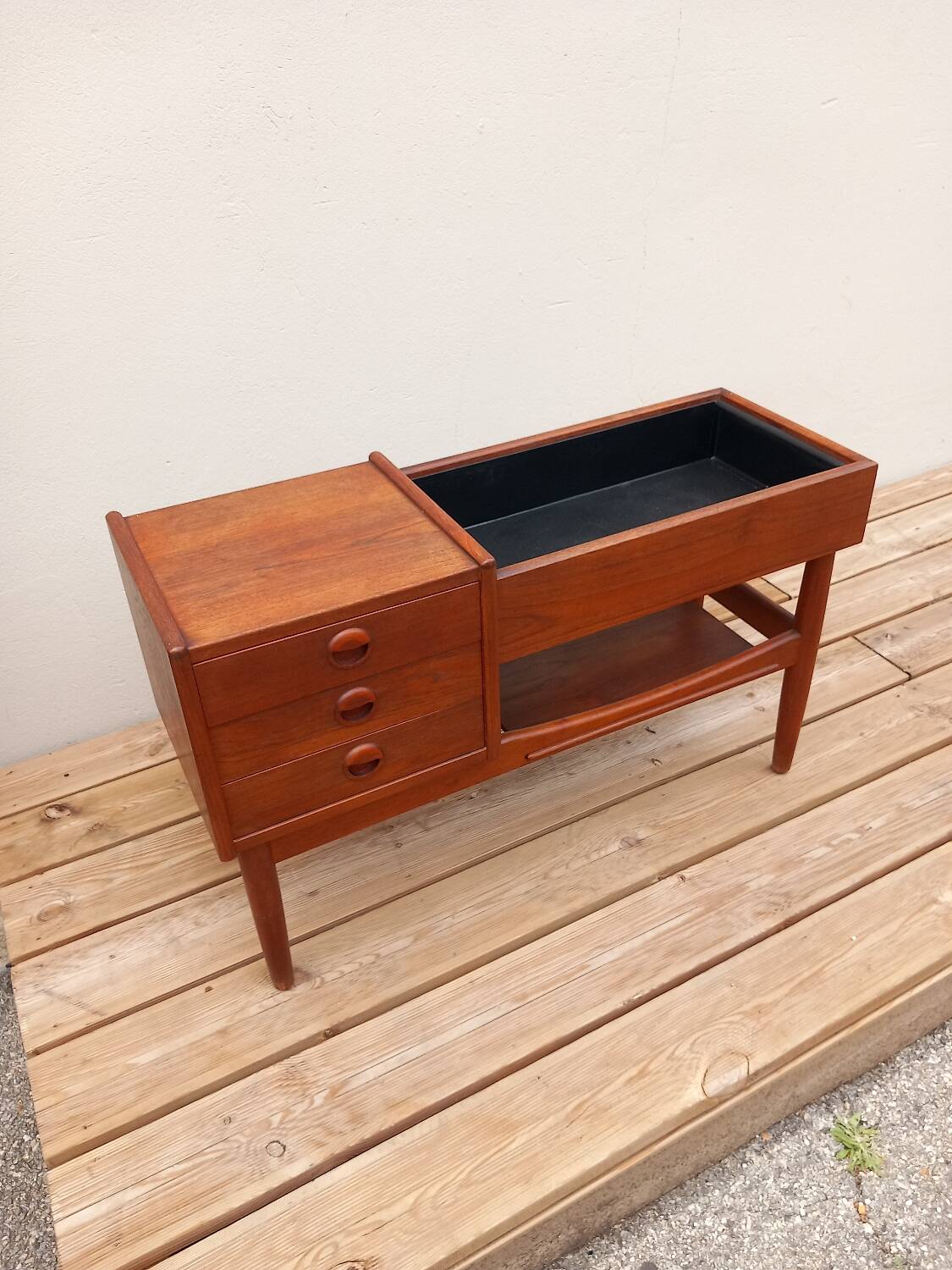 Scandinavian teak planter Arne Walh Iversen