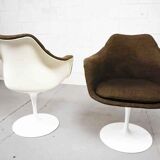 Set of two Eero Saarinen swivel Tulip Armchairs model 150, 1970's