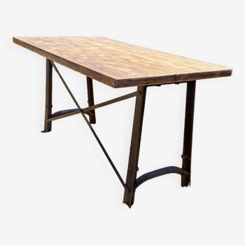 Industrial table