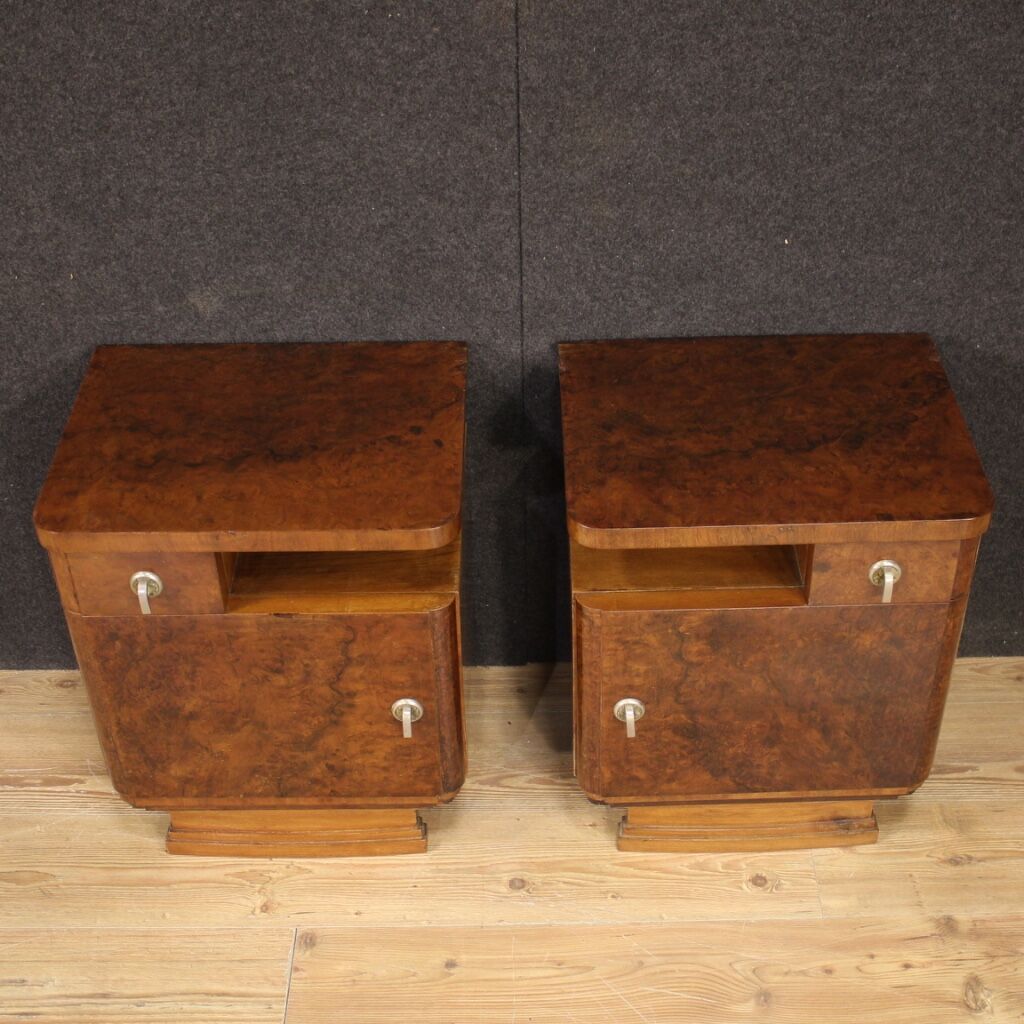 Pair of Italian nightstands in walnut and burl
