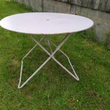 Iron garden table