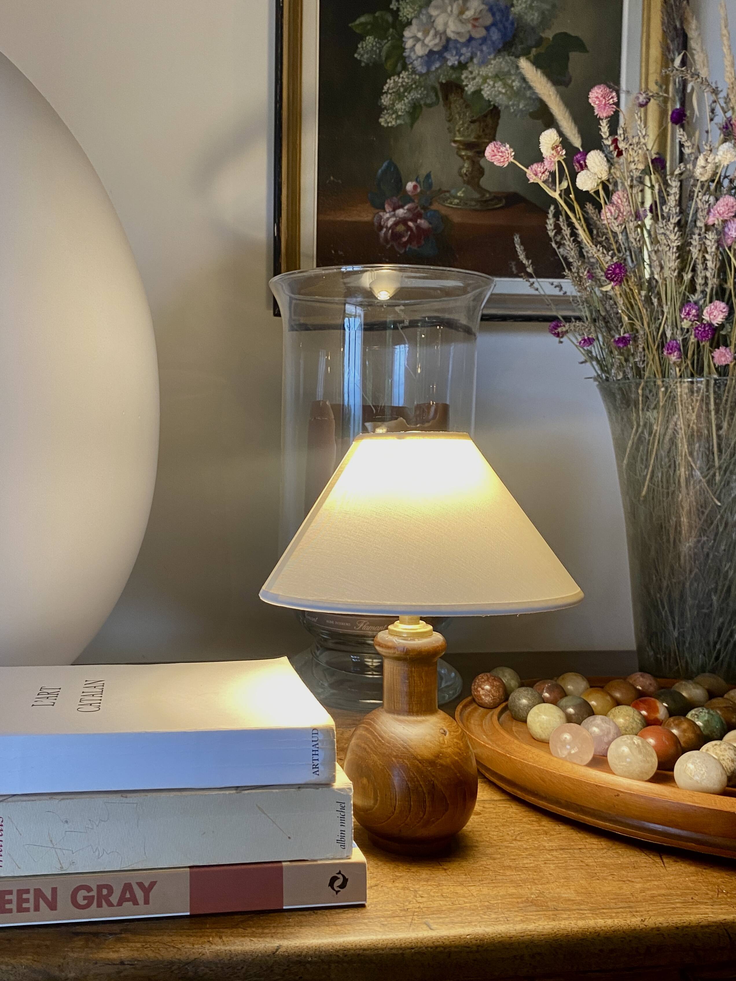 Wooden lamp, fabric cable, cotton lampshade