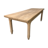 Old farm table 19th in raw solid elm