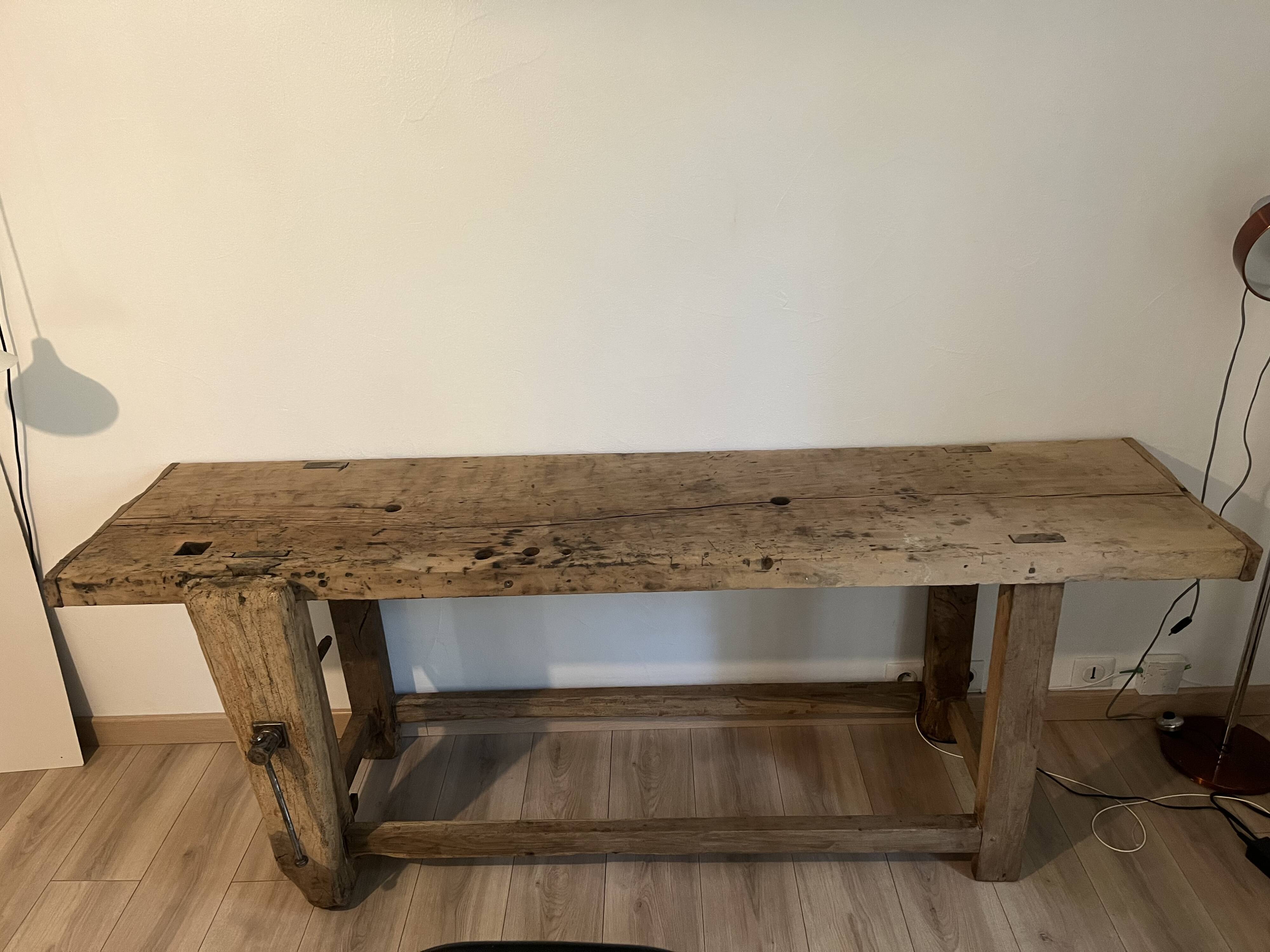 Old workbench / Carpenter's workbench