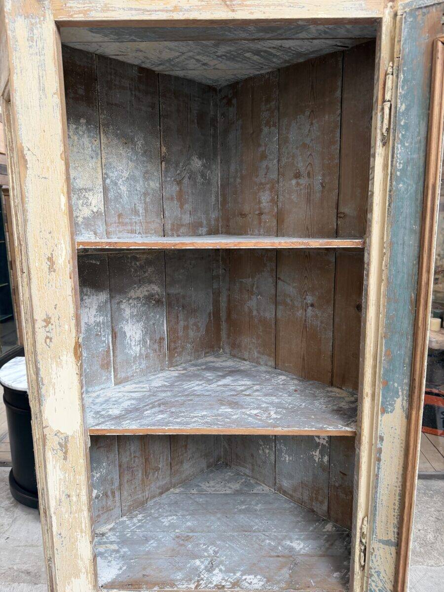 Corner cabinet from the late 19th century.
