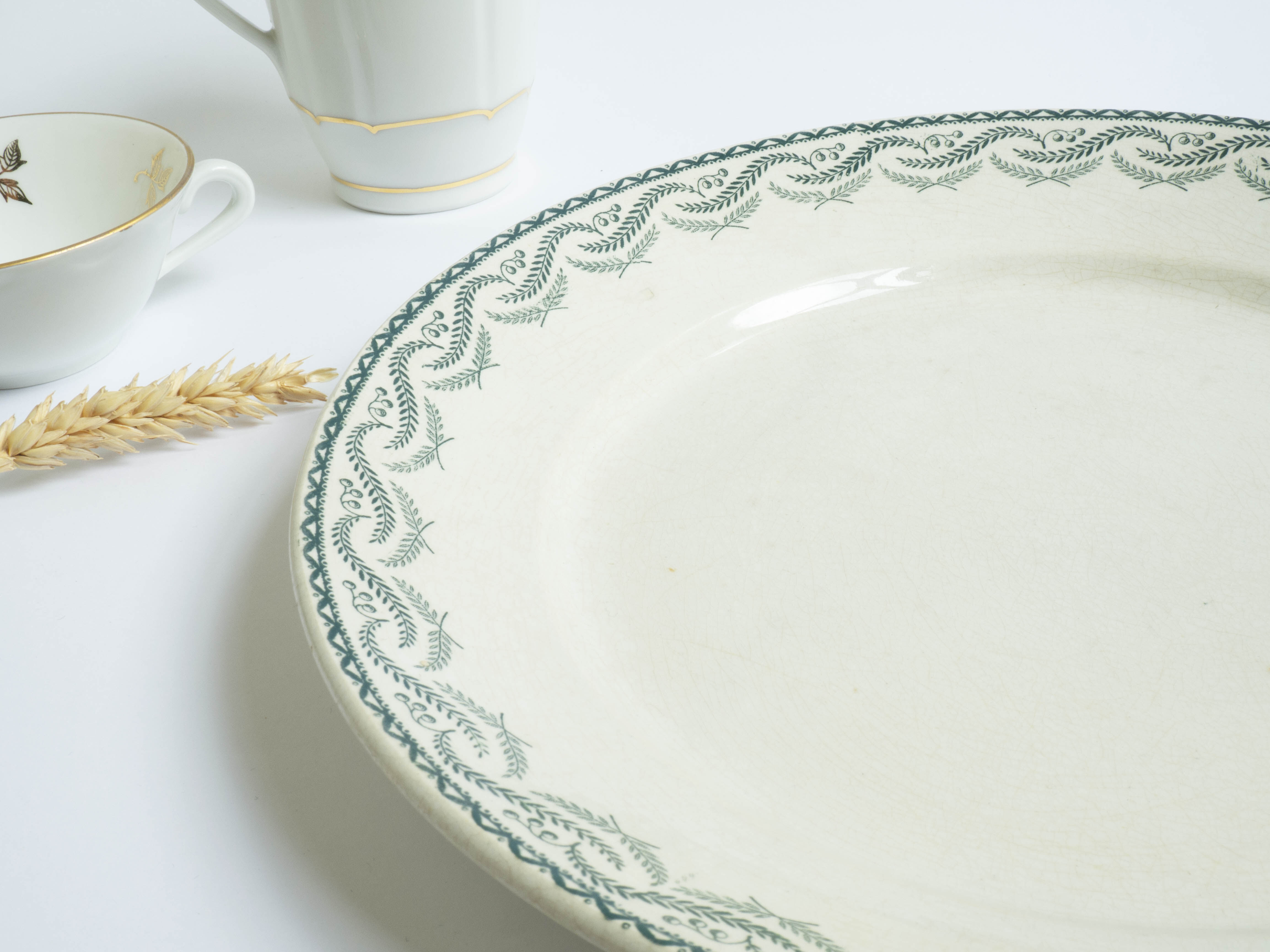 Iron clay dish from the St Amand factory model Rejane