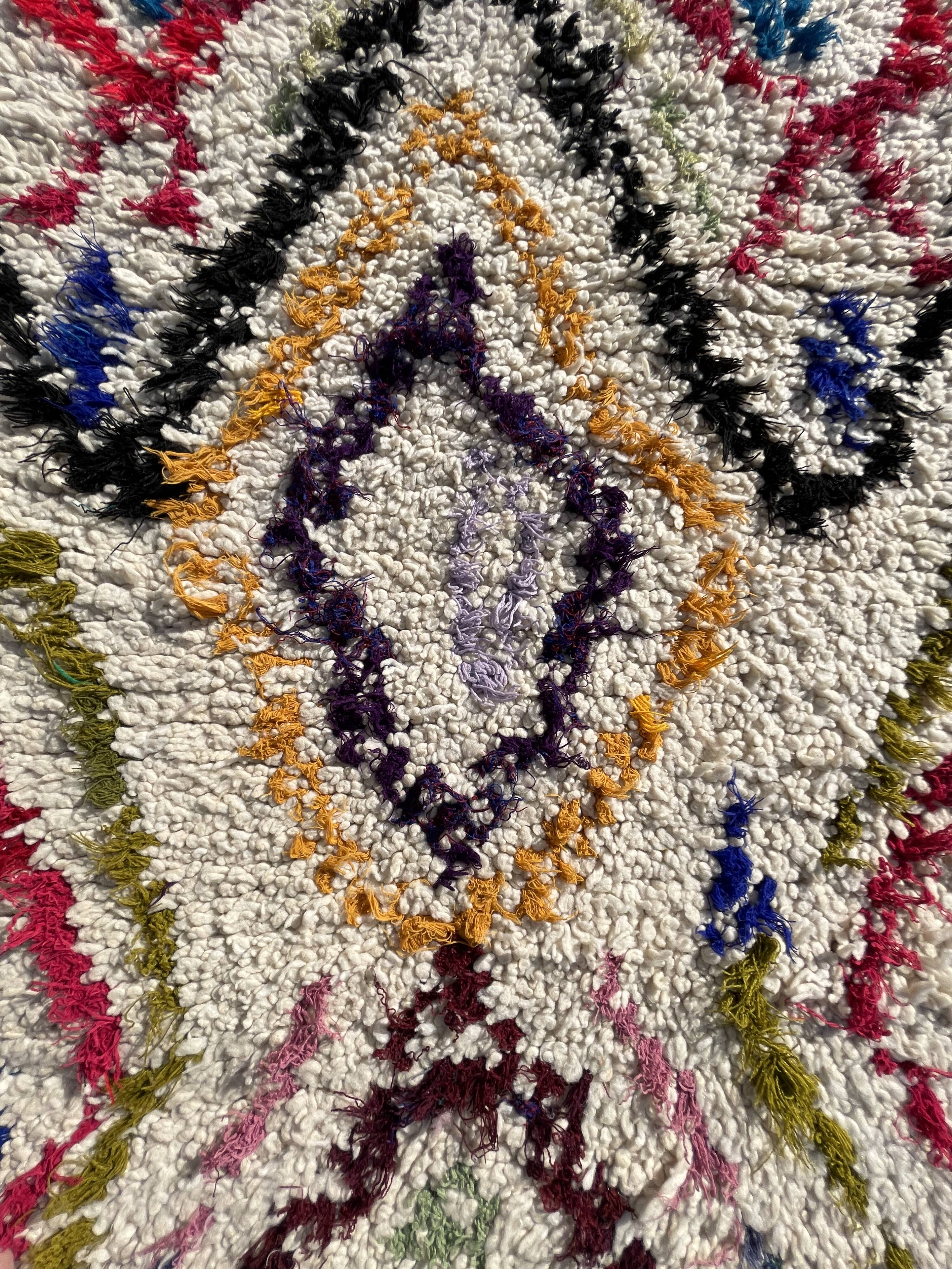Modern Azilal berber rug 100x185 cm