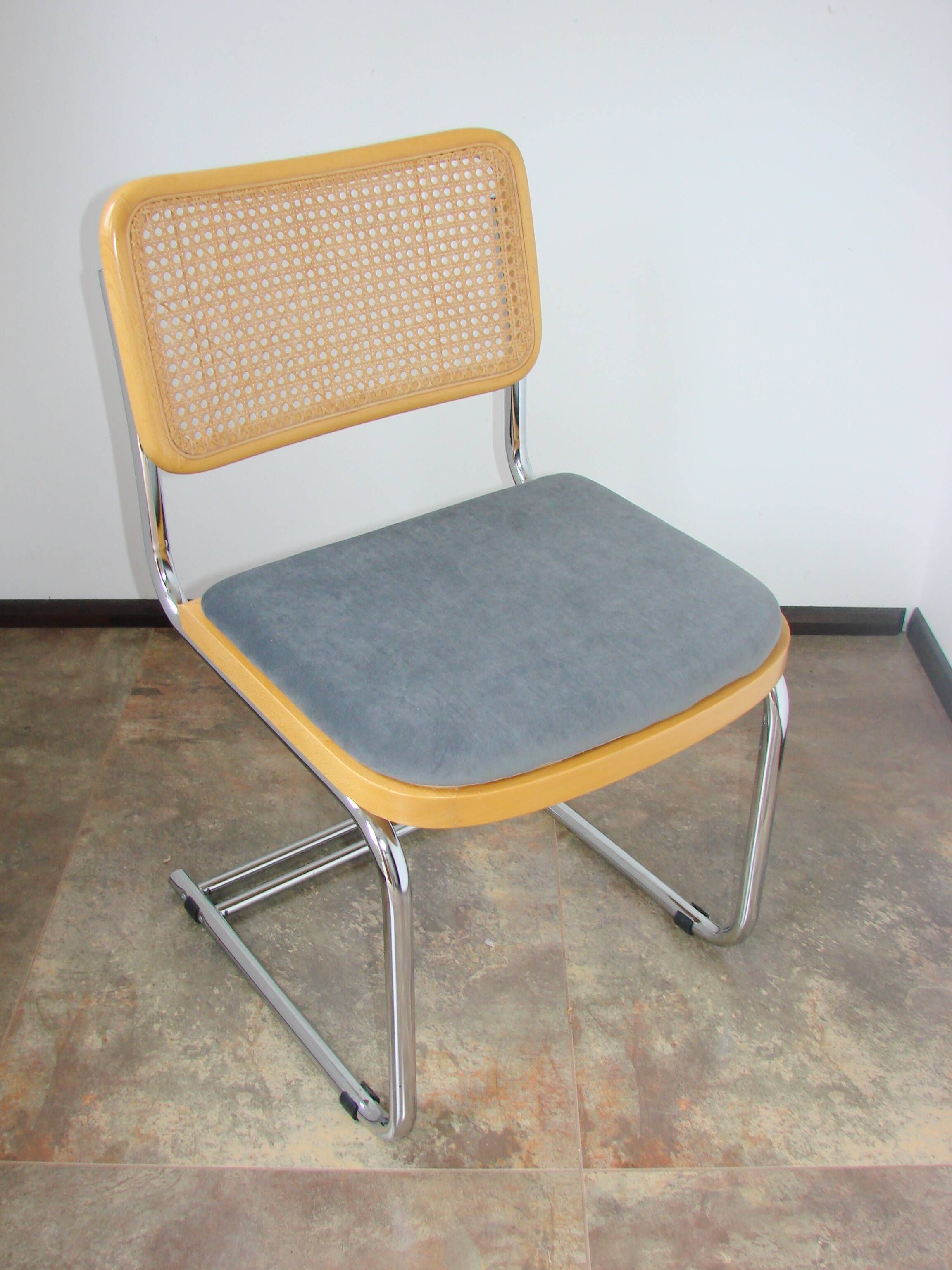 Vintage Bauhaus chair, 1980s – chrome, raffia and fabric