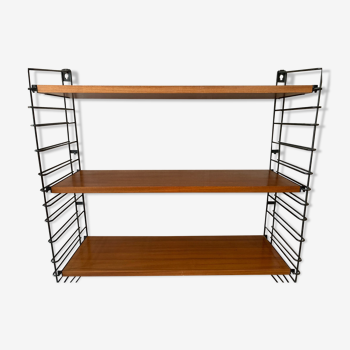 Tomado shelves