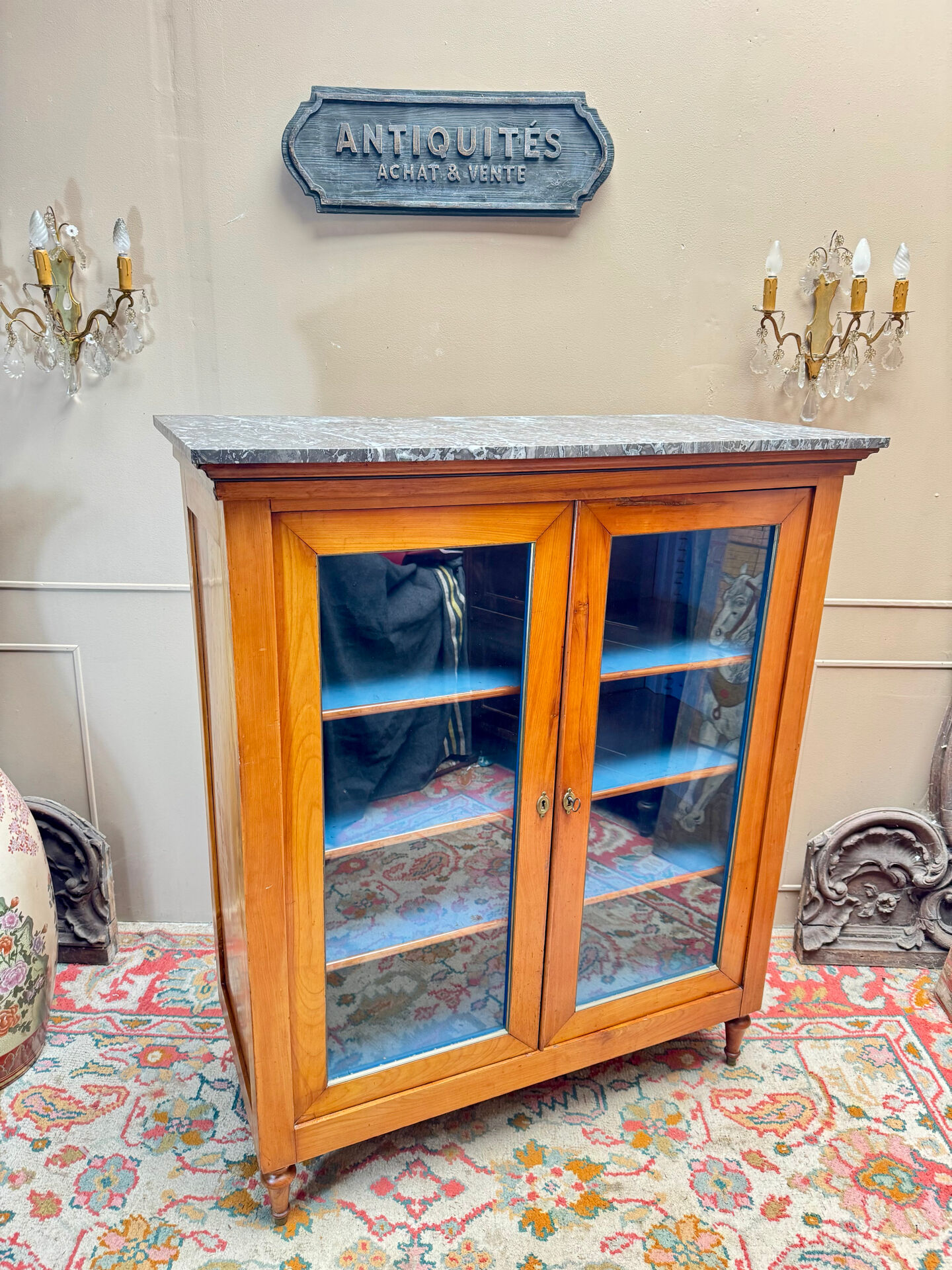 DISPLAY CABINET, CHERRY WOOD BOOKCASE IN DIRECTOIRE STYLE, 19TH CENTURY