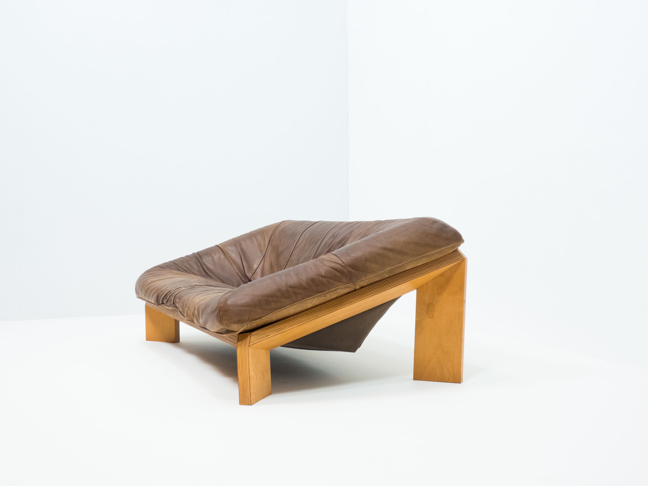 Montis ‘Oslo’ 2 seater sofa designed by Gerard van den Berg