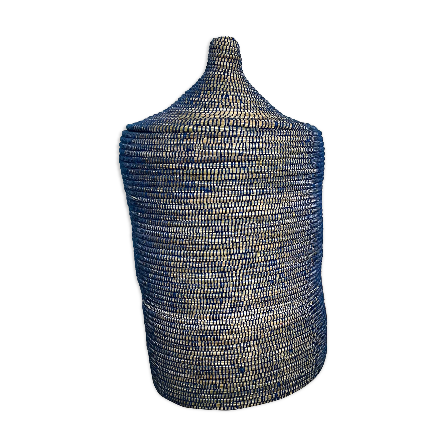 Raffia laundry basket