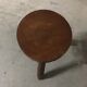 Tabouret de ferme tripode