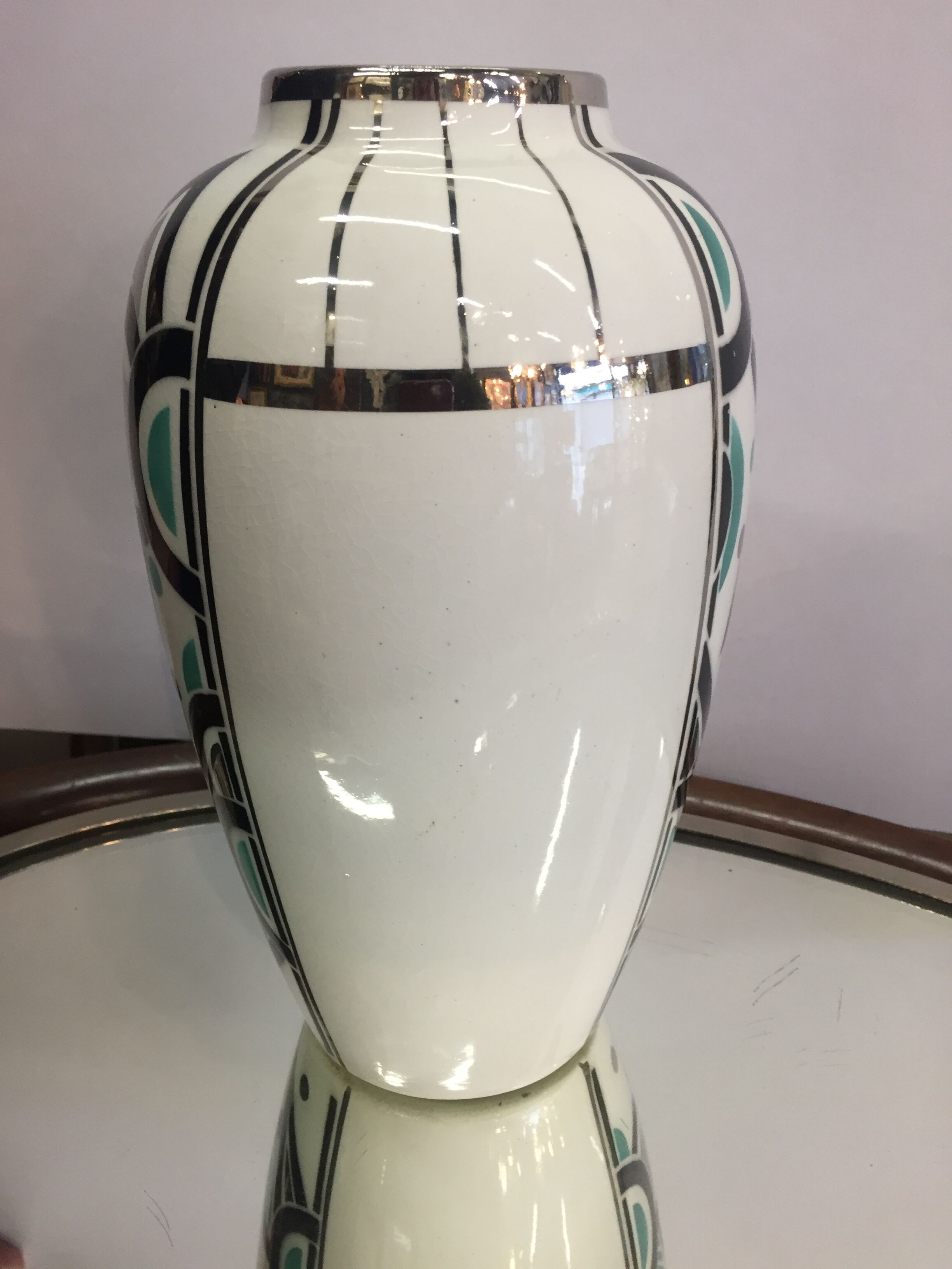 Vase Art Deco