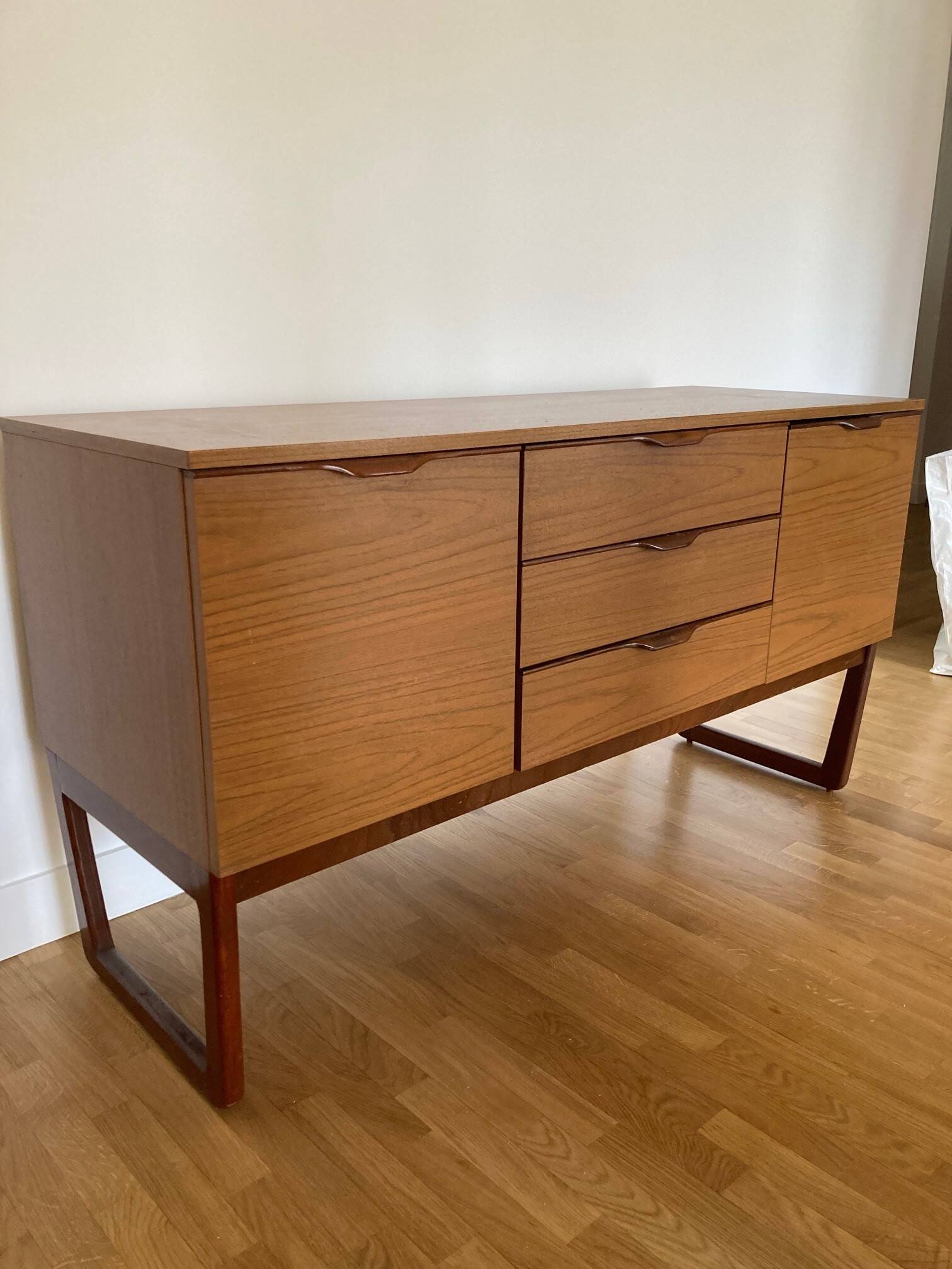 70s sideboard