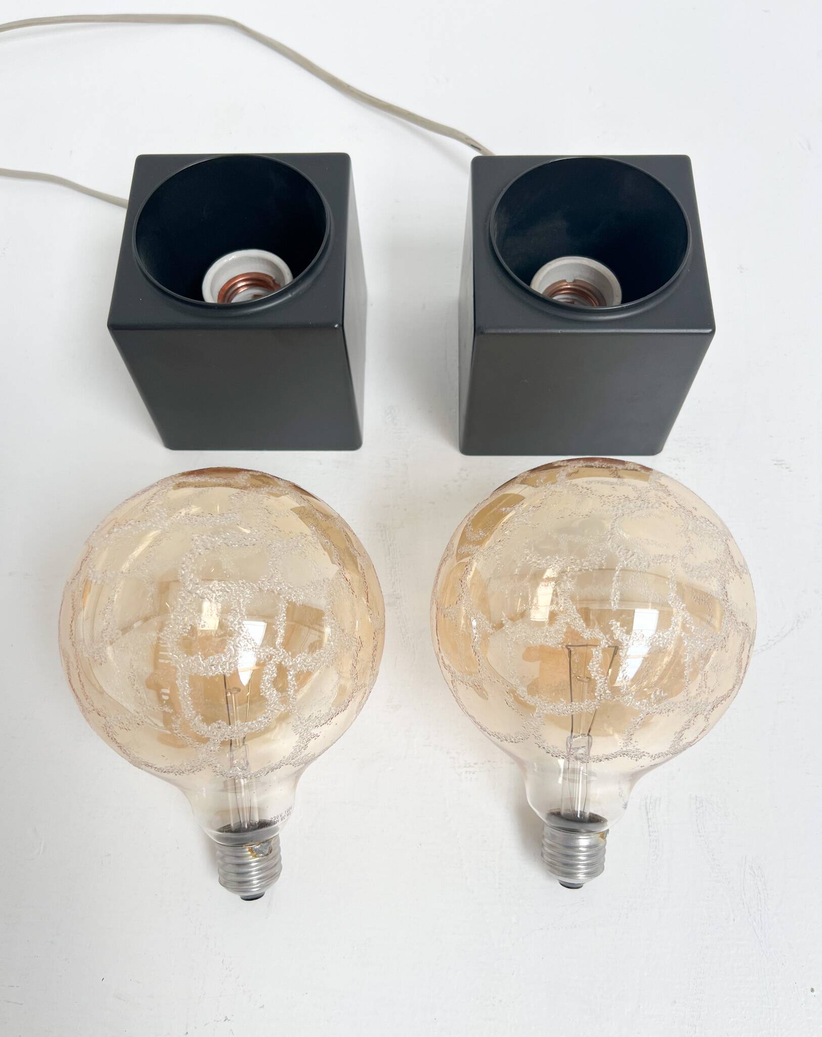 Set of 2 table lamps by Philips, 1960s