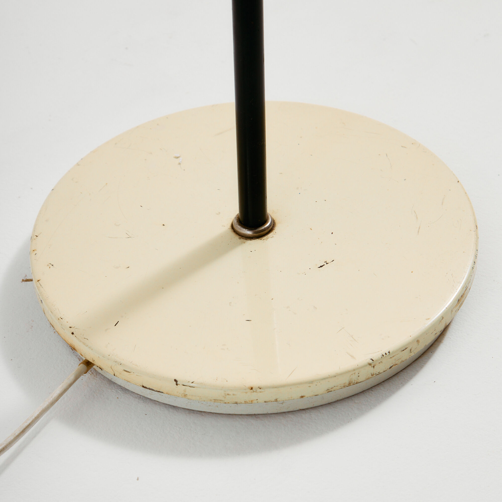 Metal floor lamp