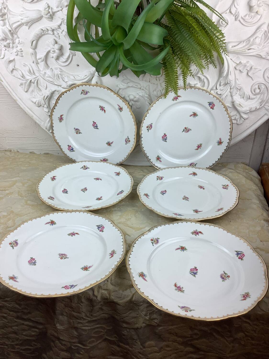 6 flat plates porcelain Limoges France