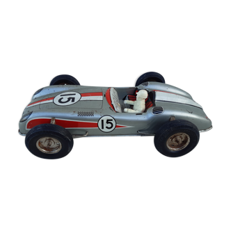 Voiture de course joustra numéro 15