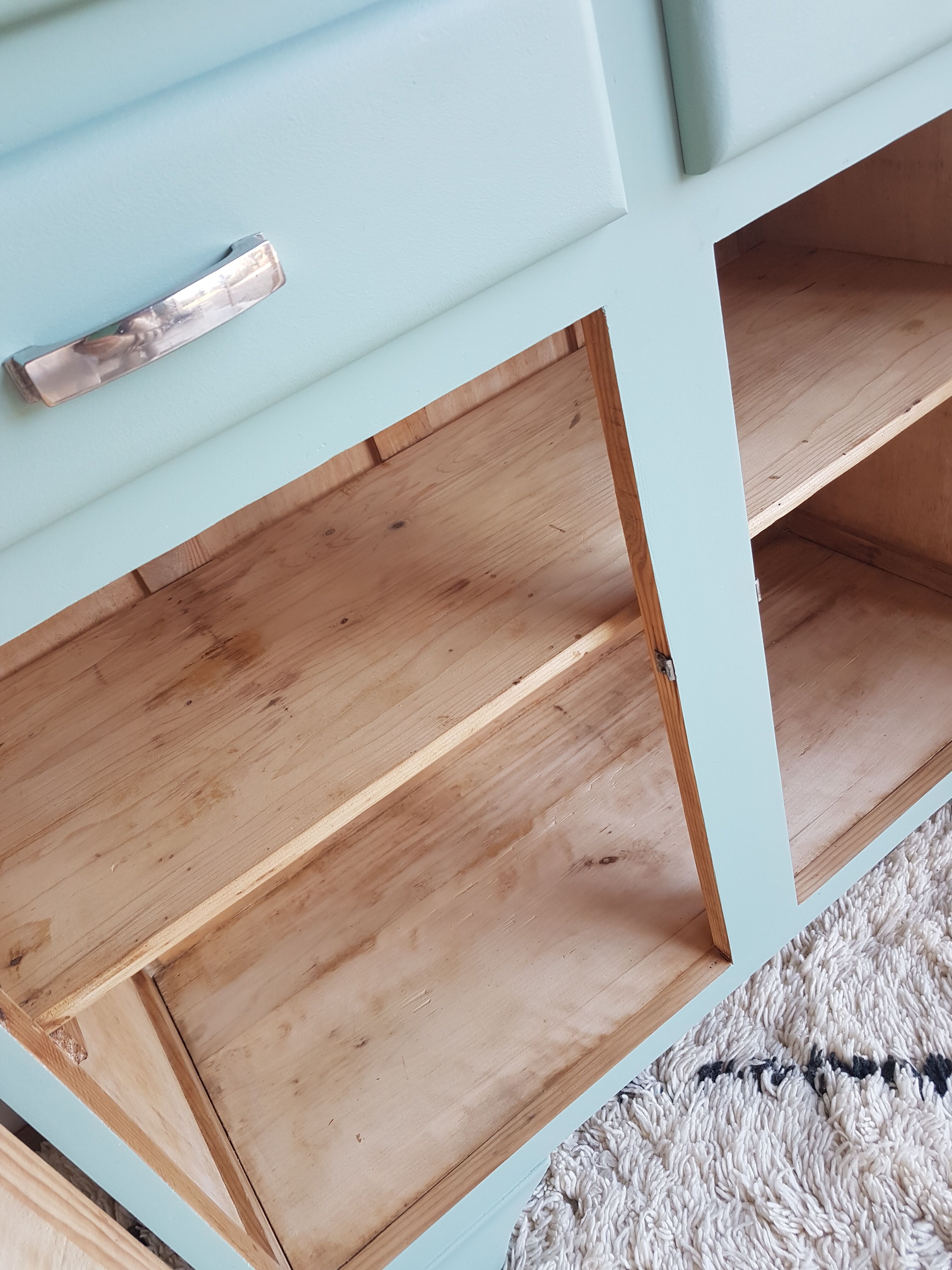 Aquamarine low buffet