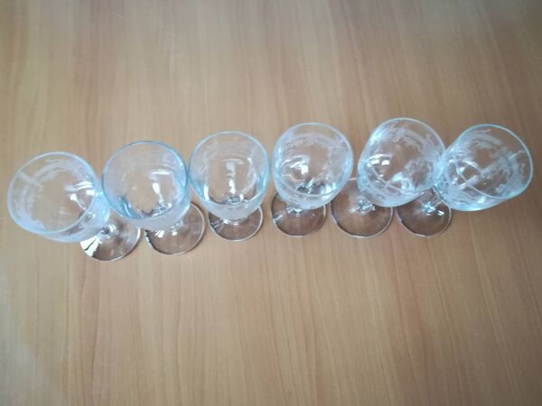 Lot de 6 verres cristal gravés