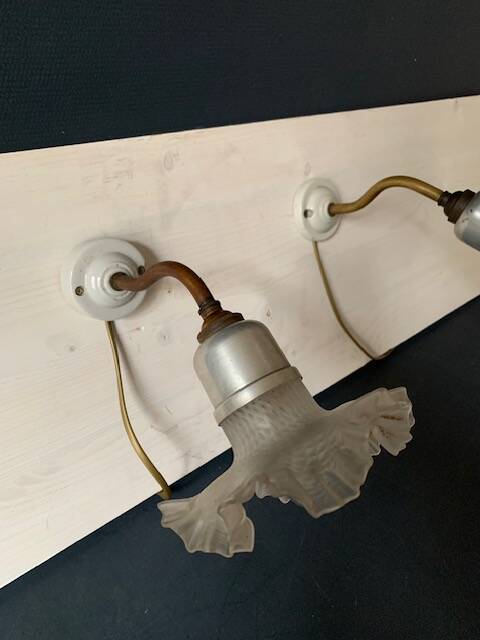 Pair of old wall lights, glass and iron tulip, 1920