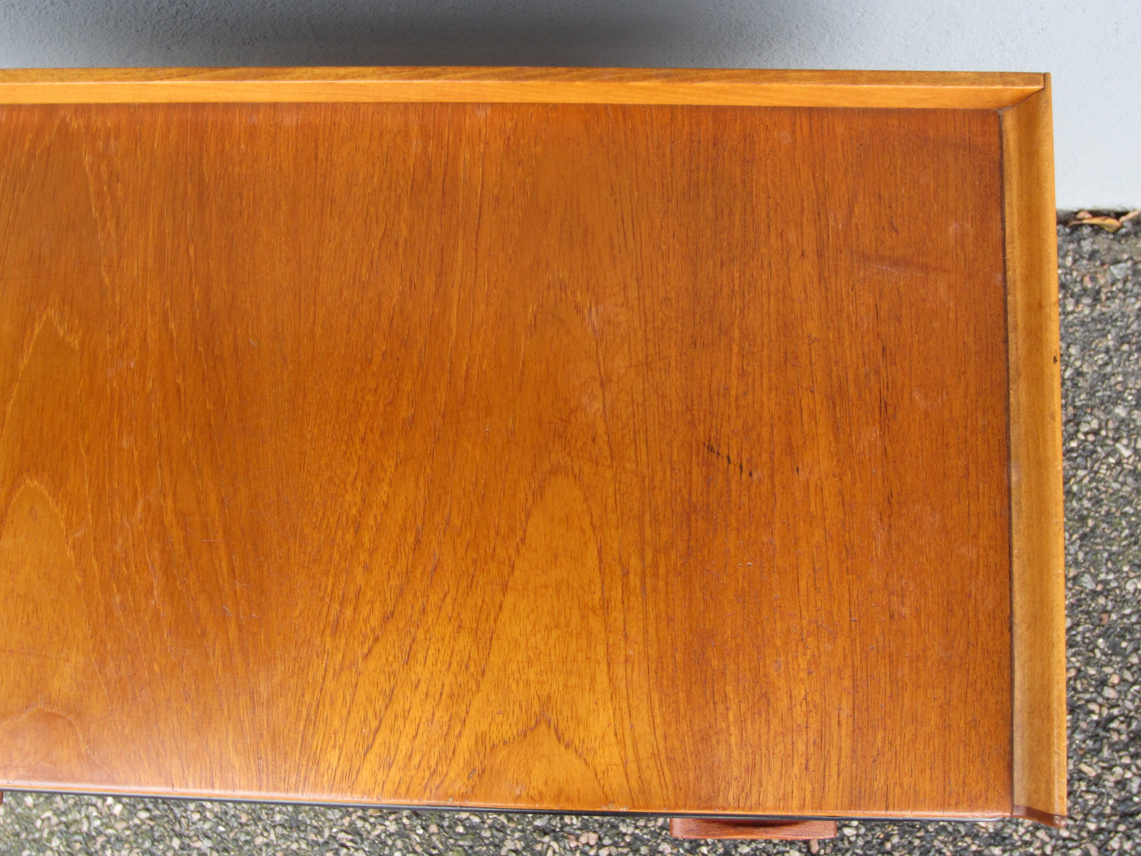Scandinavian teak chest of drawers Treman Möbelfabrik