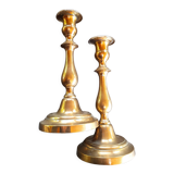 Paire de bougeoirs en bronze ancien