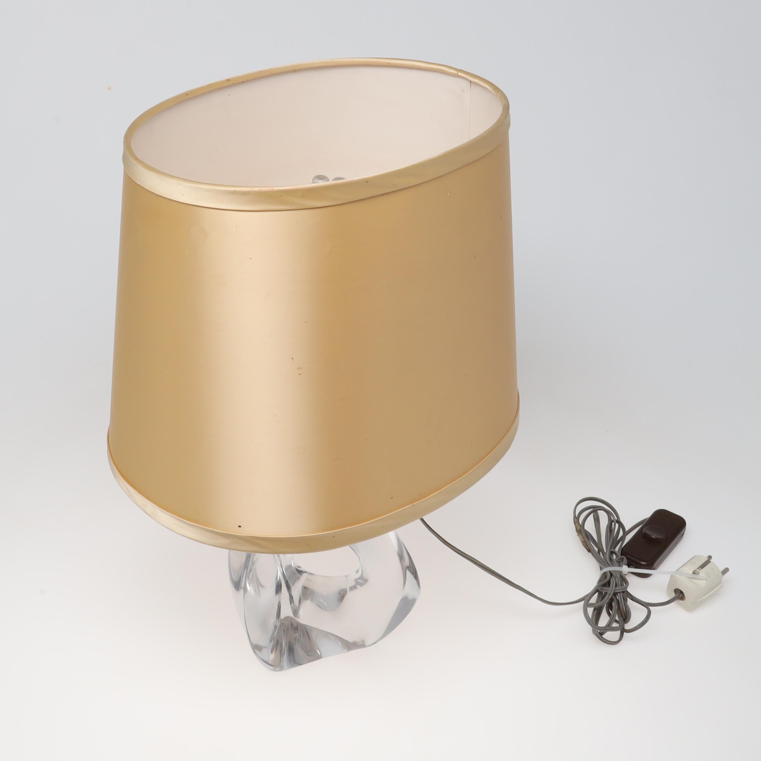 Daum crystal table lamp, France, 1960. Signed Daum.
