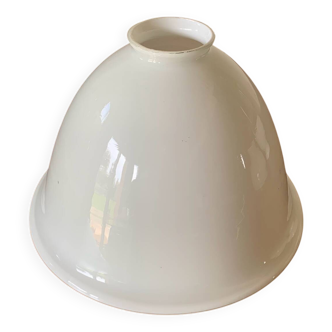 Opaline suspension