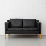 Stouby black leather sofa