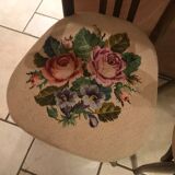 Pair of old chairs to the point