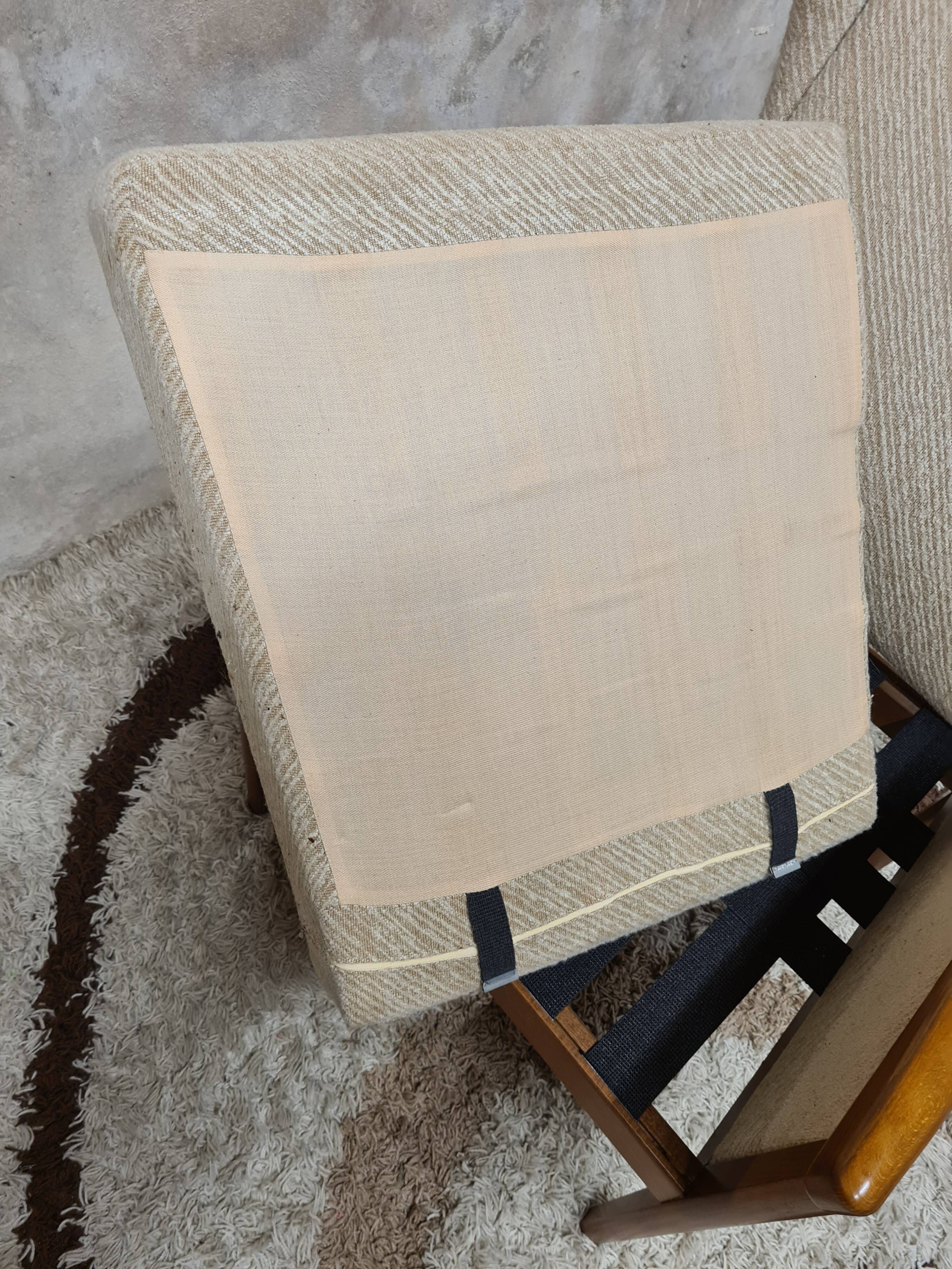 Vintage 1960 ear armchair